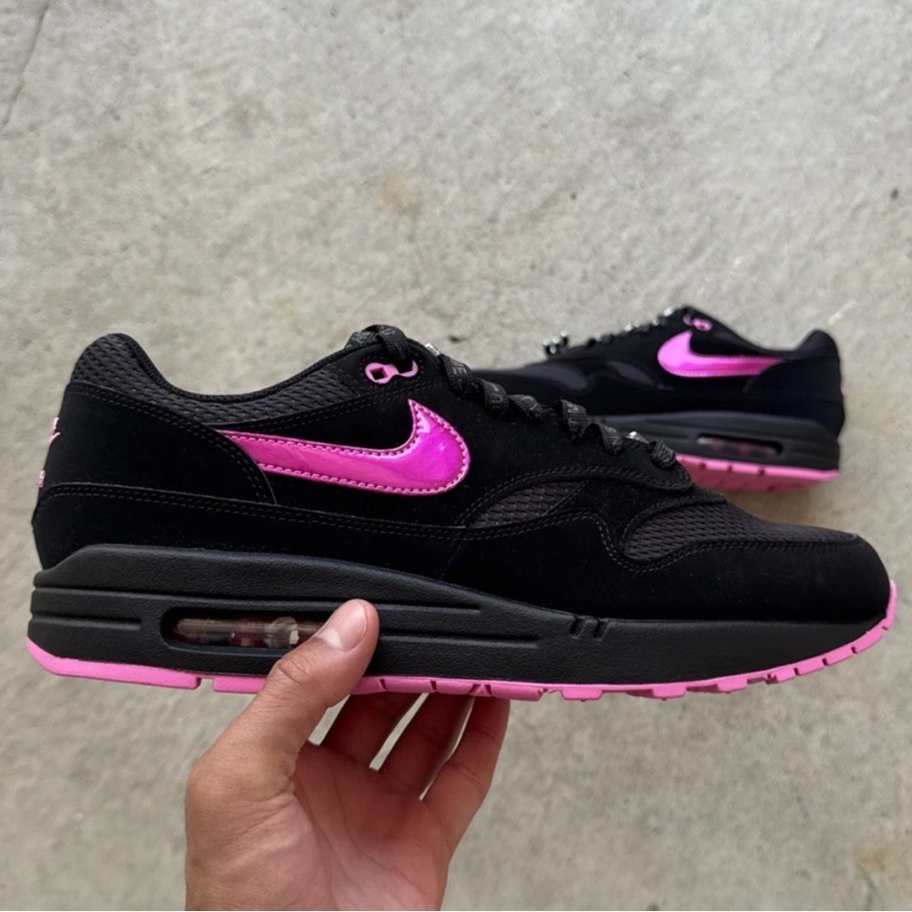 Nike Men's Air Max 1 PRM Valentine's Day Black HV2302-001 Men's 12 New